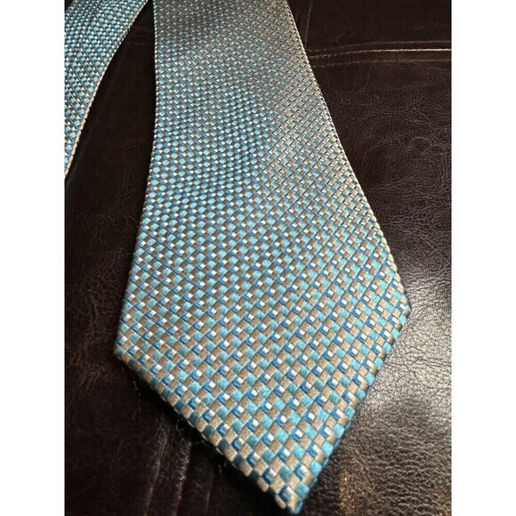 Geoffrey Beene Blue Turquoise Hand Made 100% Silk Men’s Neck Tie - Picture 2 of 6